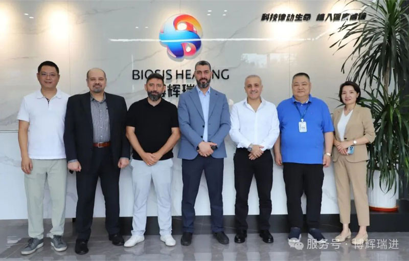 pioneering-international-collaboration-jordanian-surgery-experts-engage-in-groundbreaking-exchange-with-biosis-healing-in-china1.jpg